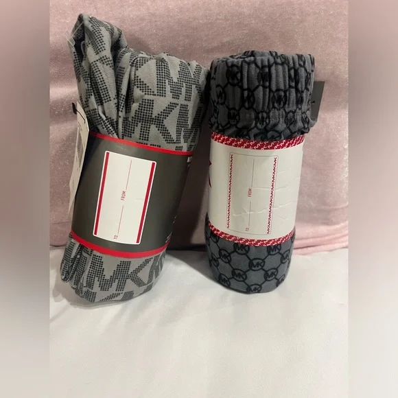 2 Michael Kors Lounge wear knit pants medium new - Picture 4 of 6